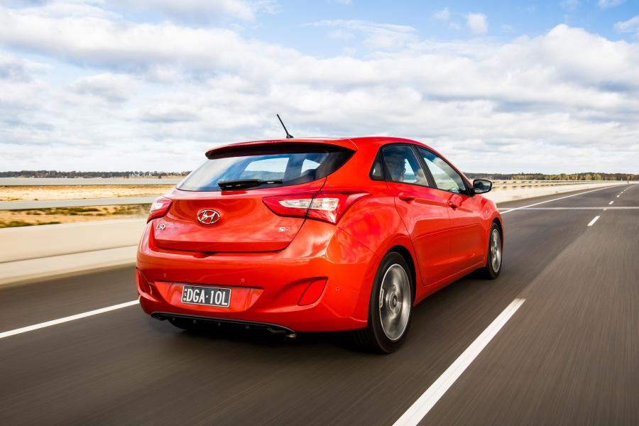  Hyundai i30 SR 2016 года  (фото 15 из 23)